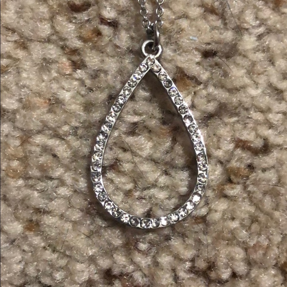Banana republic necklace